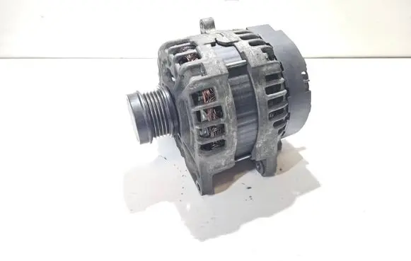 Mercedes-Benz A W176 Generator/alternator A0009061903 0125711080