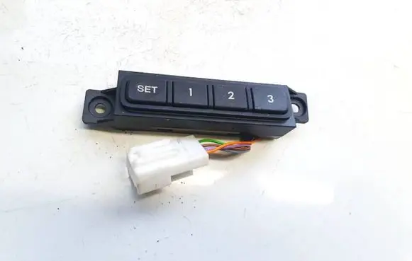 Mazda CX-7 Seat control switch td148815802 03074000
