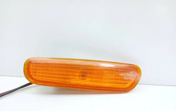 Volvo S40, V40 Front fender indicator light FL30613665