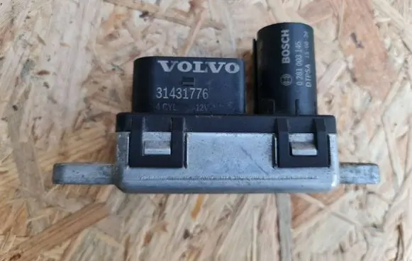 Volvo XC90 Glow plug pre-heat relay 31431776