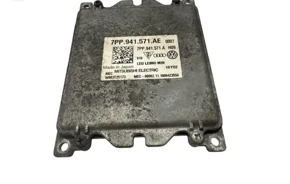 Volkswagen PASSAT B8 Headlight ballast module Xenon 7PP941571AE 7PP941571A W003T25173