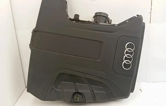 Audi Q7 4M Engine cover (trim) 4M0133837