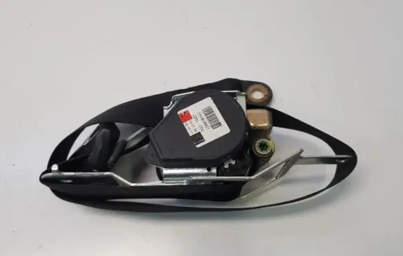 Opel Agila A Front seatbelt