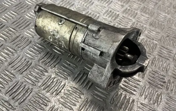 Volvo S40, V40 Starter motor 8200628429