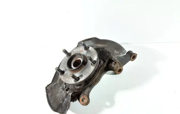 Toyota Auris 150 Front wheel hub F03R6 R0296
