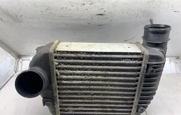 Audi A6 S6 C6 4F Intercooler radiator 4F0145805A