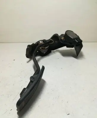 Toyota Avensis T250 Accelerator throttle pedal 8928152021 1983003041