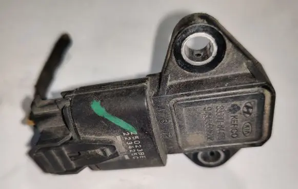 Hyundai ix35 Air pressure sensor 3930084400