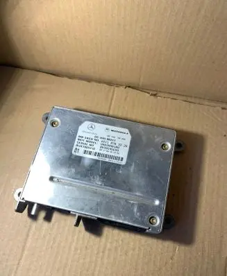 Mercedes-Benz E W211 Other control units/modules A2118703226 DM70595699 001700AD1995