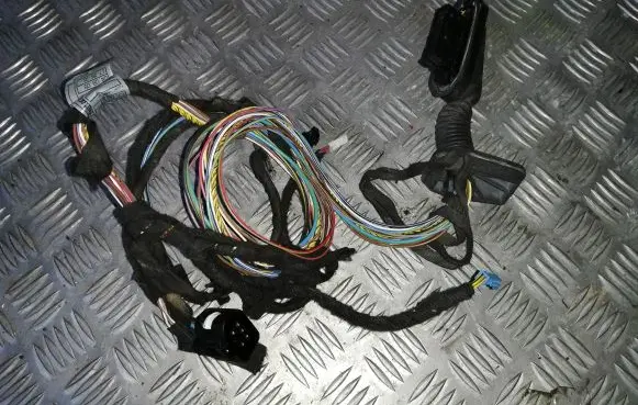 BMW X3 E83 Rear door wiring loom 3508099 345085402 8352918
