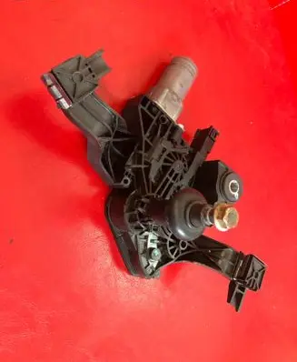 Opel Adam Rear window wiper motor 13354357