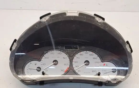 Citroen Berlingo Speedometer (instrument cluster) 555000301203