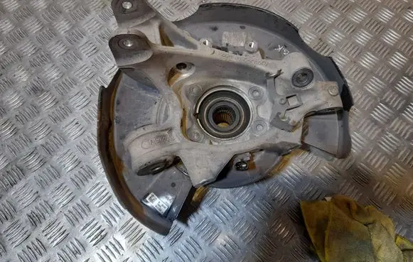 Porsche Cayenne (92A) Rear wheel hub 7P0609483D