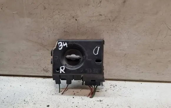Audi 80 90 S2 B4 Tail light bulb cover holder 29632201