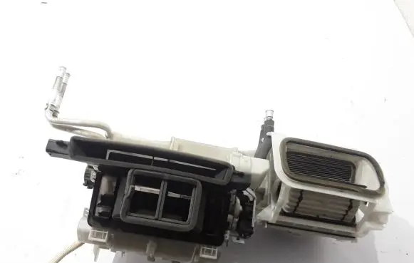 Toyota Land Cruiser (J120) Interior heater climate box assembly 8705060190