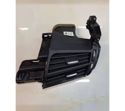 BMW X5 F15 Dashboard side air vent grill/cover trim 925292610 08102016