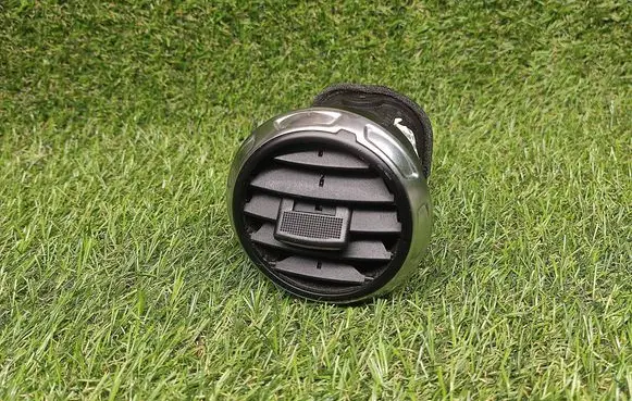 Audi TT TTS Mk2 Dashboard side air vent grill/cover trim 8J0820901D