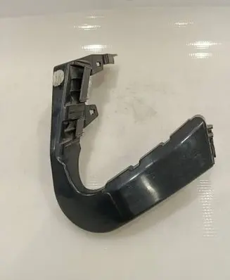 Suzuki Kizashi Headlight/headlamp mounting bracket 7173157L0