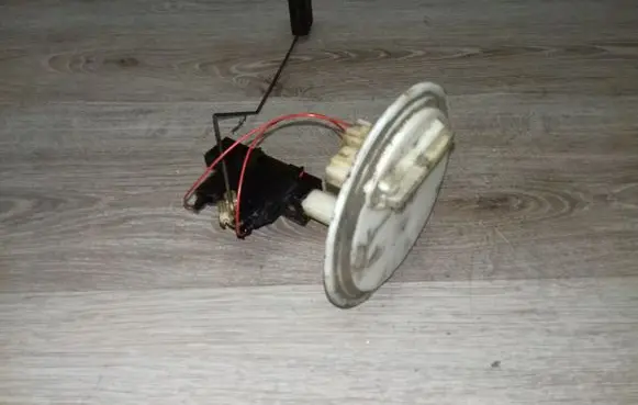 Fuel level sensor