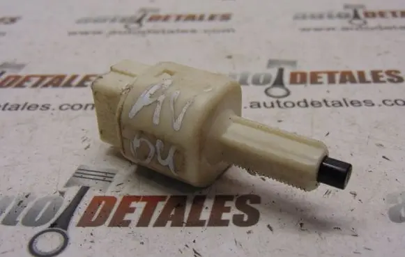 Toyota Avensis T250 Brake pedal sensor switch