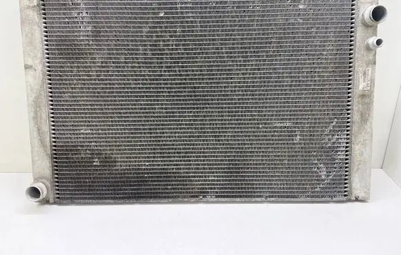 Audi A8 S8 D3 4E Coolant radiator 4E0121251 A2732005
