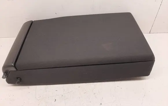 Audi A6 S6 C6 4F Rear seat armrest 