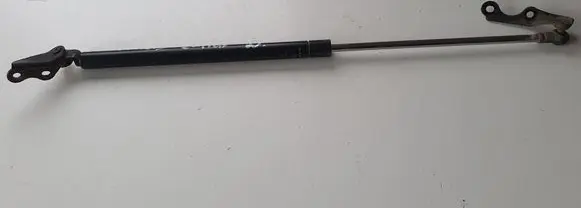 Toyota Yaris Front bonnet/hood damper/strut