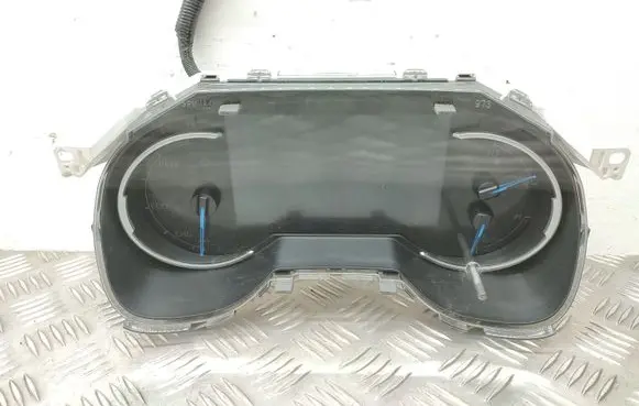 Toyota RAV 4 (XA50) Speedometer (instrument cluster) 838004A690