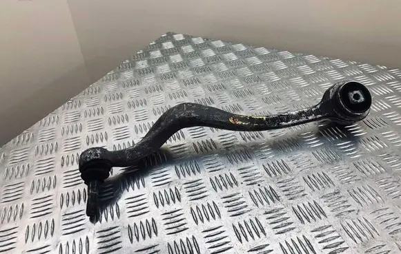 BMW 5 E39 Front lower control arm/wishbone