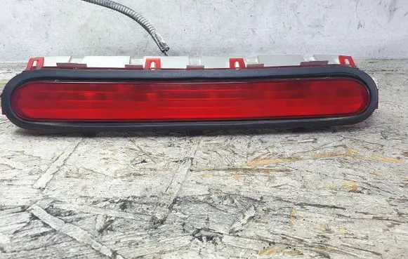 Toyota Corolla Verso E121 Third/center stoplight
