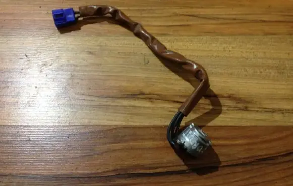 Hyundai Pony Ignition lock contact 