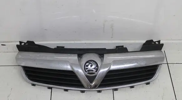 Opel Zafira B Front grill 13136136