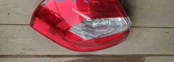 KIA Rio Rear/tail lights 924011W2