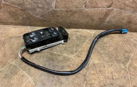 Mercedes-Benz CLK A209 C209 Electric window control switch A2098203410