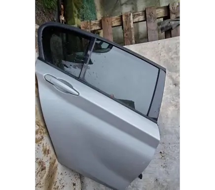 BMW 1 F20 F21 Rear door