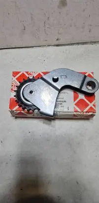 Ford Sierra Timing belt/chain tensioner 1022214 96XM6K255AA