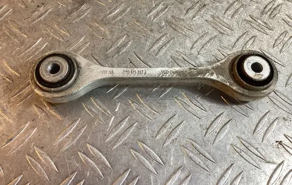 Porsche Macan (95B) Front anti-roll bar/stabilizer link 4M0411317J