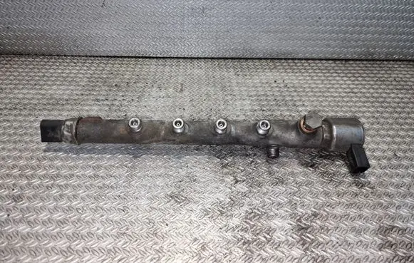 Mercedes-Benz Sprinter W906 Fuel main line pipe A6510700495