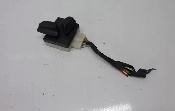 BMW 5 F10 F11 Seat control switch 6958525