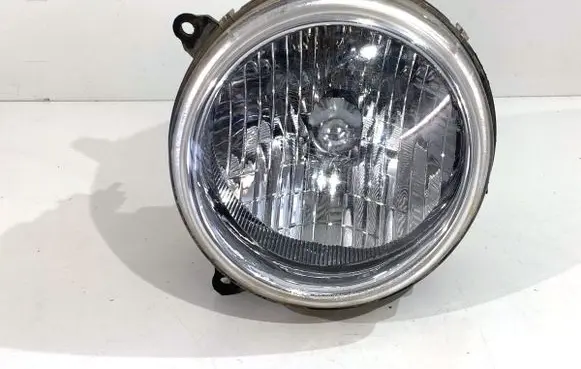 Jeep Cherokee III KJ Headlight/headlamp 