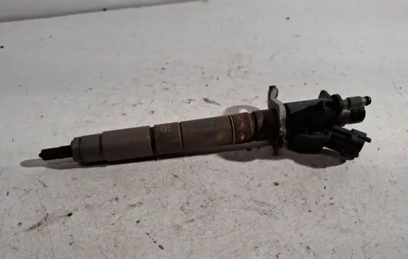 Volvo S60 Fuel injector 31272690 0445116