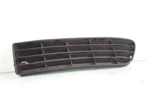 Audi A6 S6 C4 4A Front bumper lower grill 4A0807345J