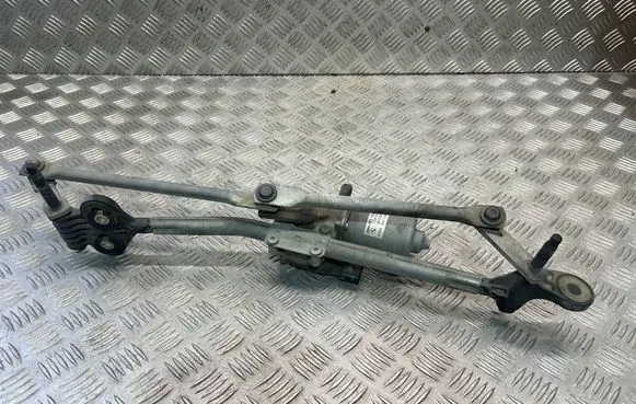 BMW X6 E71 Front wiper linkage and motor 7200535