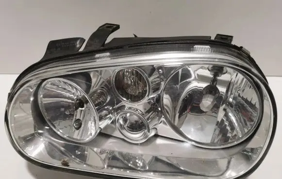 Volkswagen Golf IV Headlight/headlamp 1J1941017F 1EJ00770007 1J0941295B