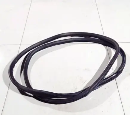 Audi A6 S6 C6 4F Rubber seal front coupe door 