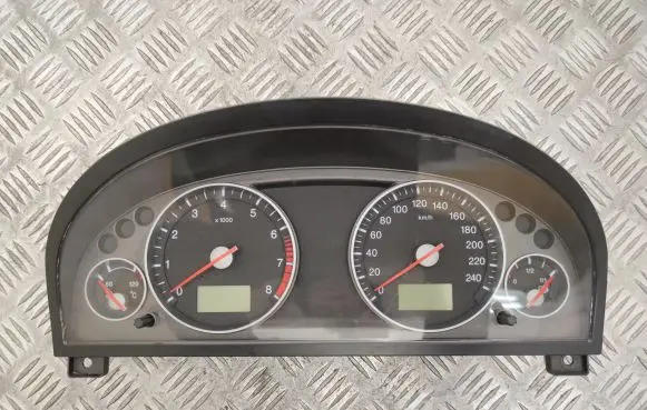 Ford Mondeo Mk III Speedometer (instrument cluster) 3S7T10849DE 3S7F10841