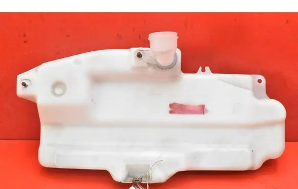 Suzuki Ignis Windshield washer fluid reservoir/tank 