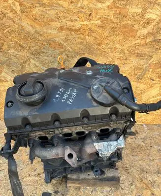 Volkswagen PASSAT B5.5 Engine AWX