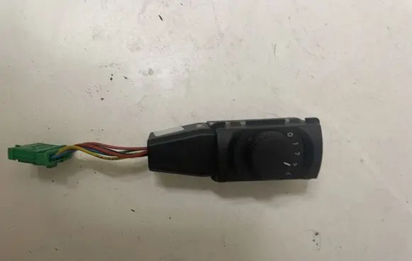 Peugeot 5008 Air conditioning/heating control unit 96846886KT