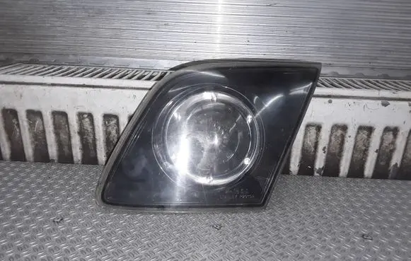 Mazda 3 I Tailgate rear/tail lights P2913
